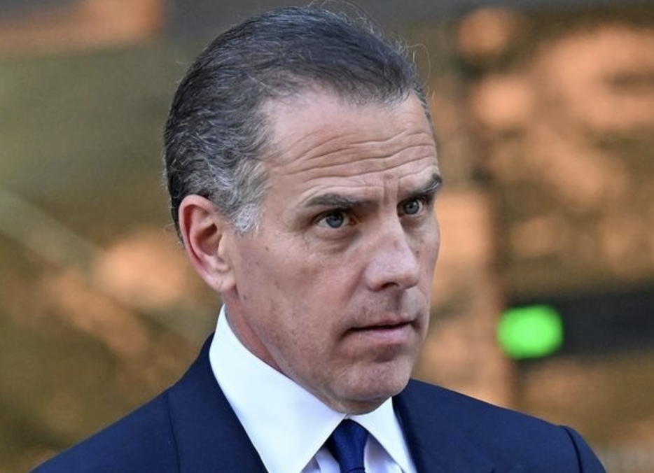 BIDEN INDULTA A SU HIJO ACUSADO DE POSESIÒN DE ARMAS; INCUMPLE PROMESA DE NO PROTEGERLO